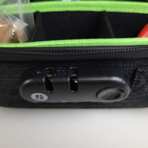 Silverton Lock Box – Secure & Odor-Proof Storage Solution - Last One! - Picture 6 of 10